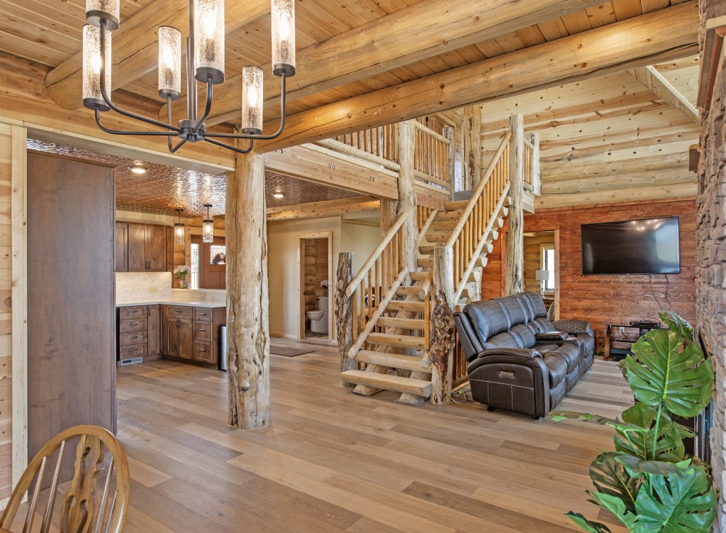 Impressive Log Home in Butte, Montana
