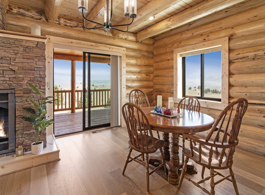Impressive Log Home in Butte, Montana