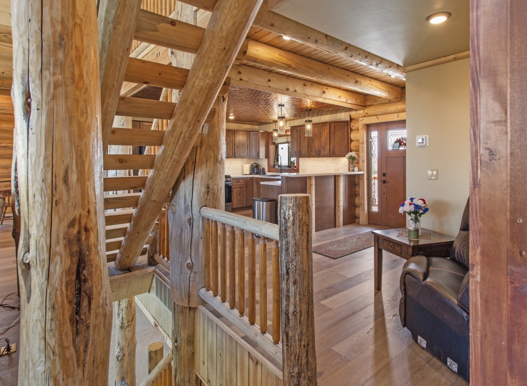 Impressive Log Home in Butte, Montana