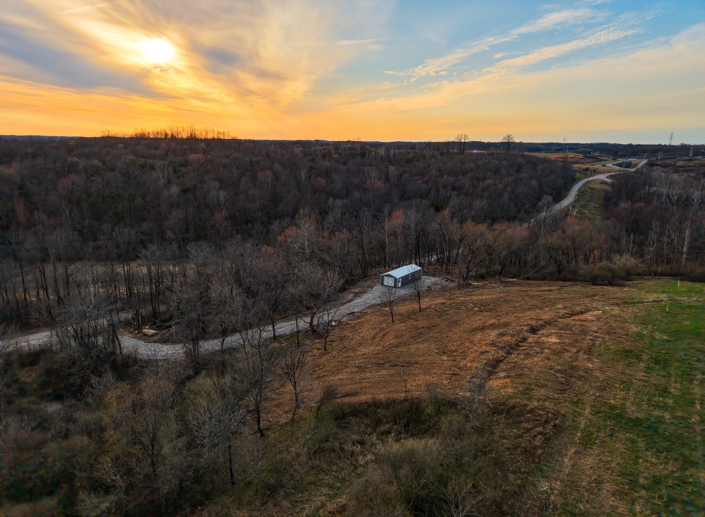 56 Roscoe Rd. Oak Hill, OH