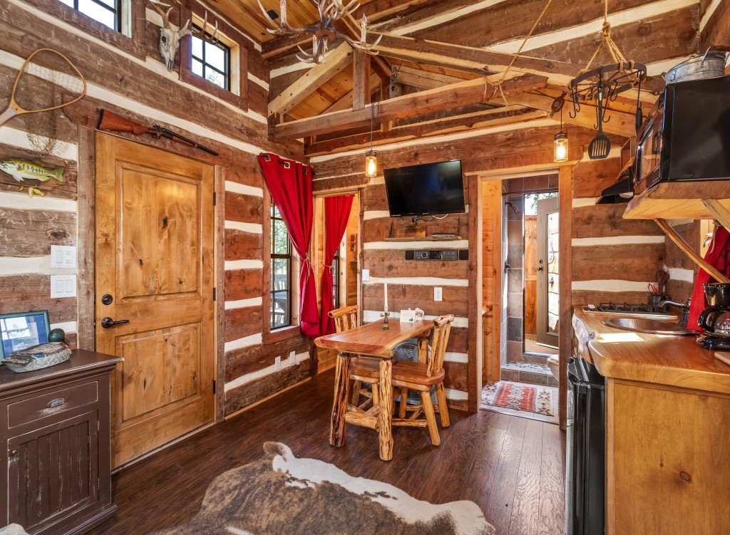 Property Image 42