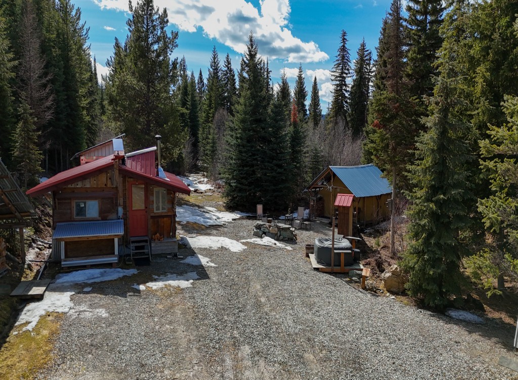Logan Creek Cabin