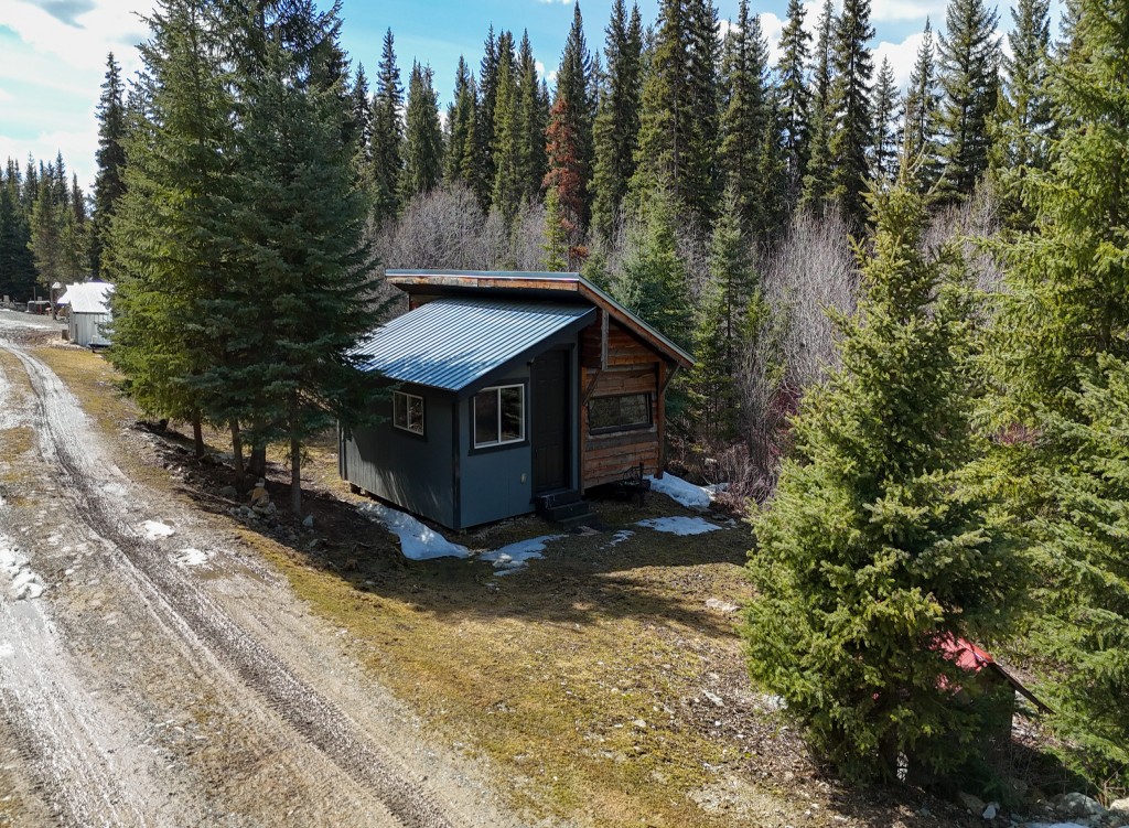Logan Creek Cabin