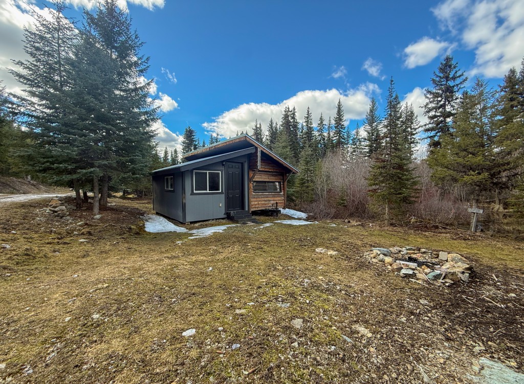 Logan Creek Cabin