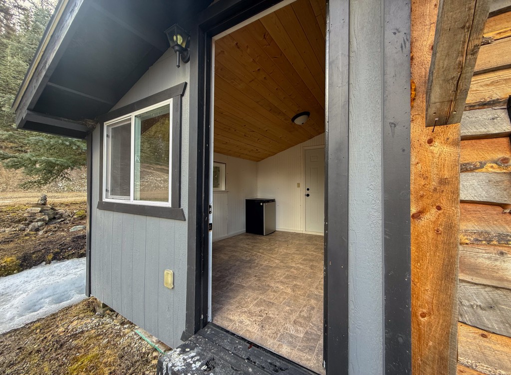 Logan Creek Cabin