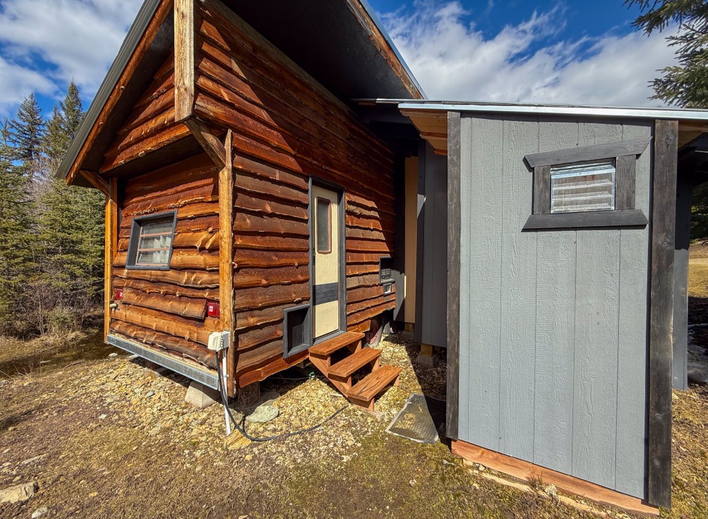 Logan Creek Cabin