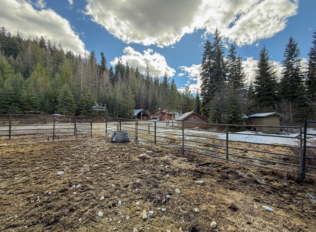 Logan Creek Cabin