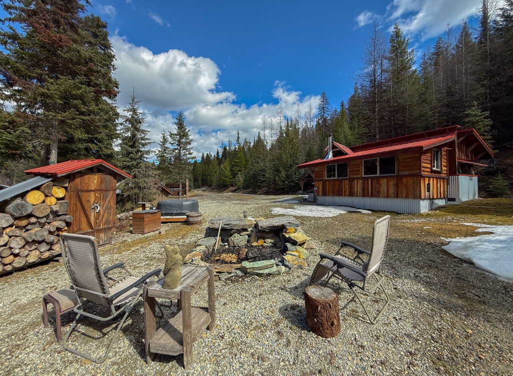 Logan Creek Cabin