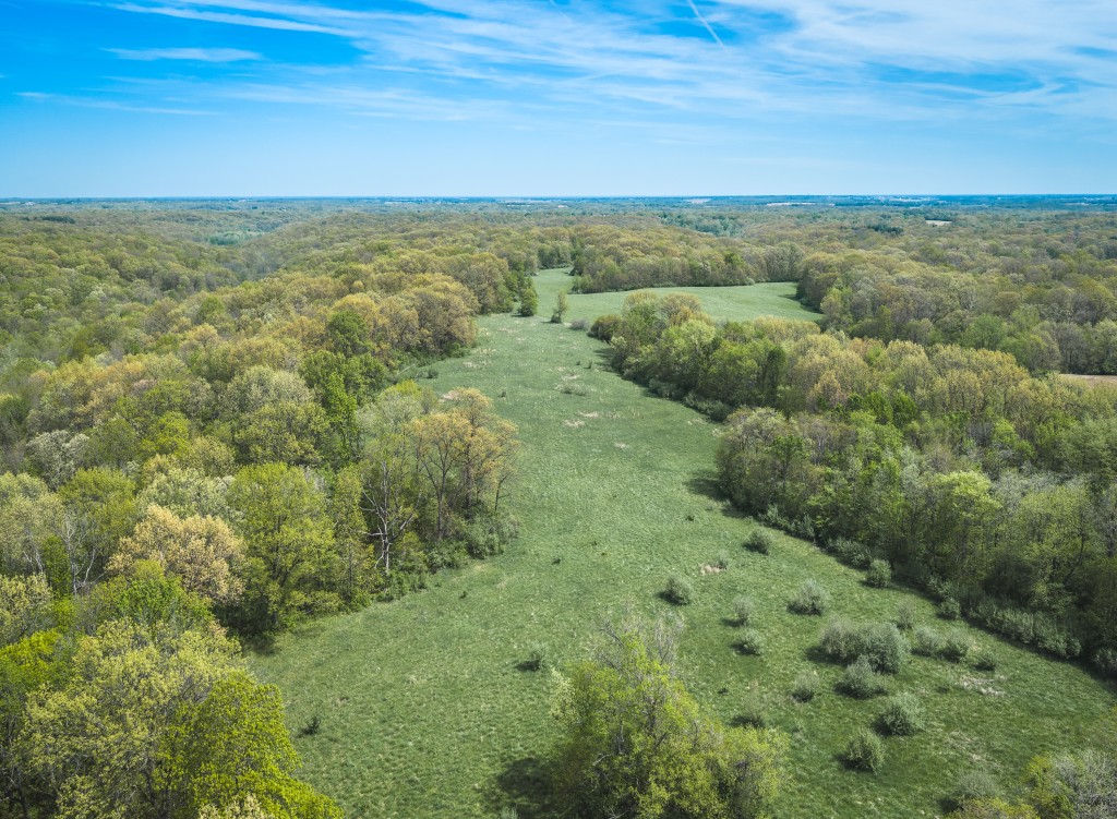 17816 Powerline Rd. Grafton, IL