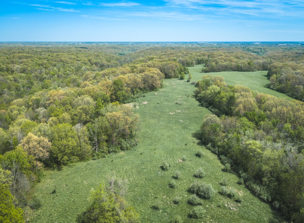 17816 Powerline Rd. Grafton, IL