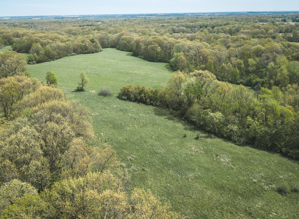 17816 Powerline Rd. Grafton, IL