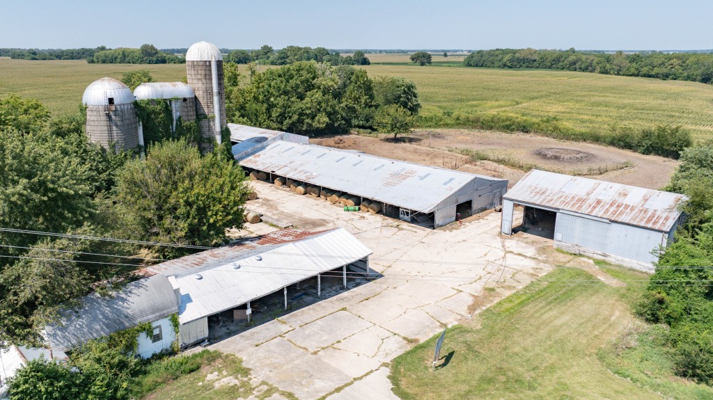 TBD W Frontage Road, Worden, IL