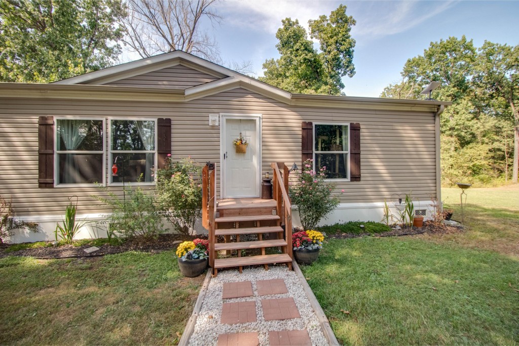 1468 F S Road