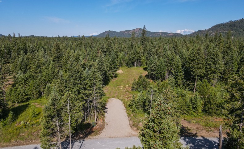 Happy Trails in Newport Highlands