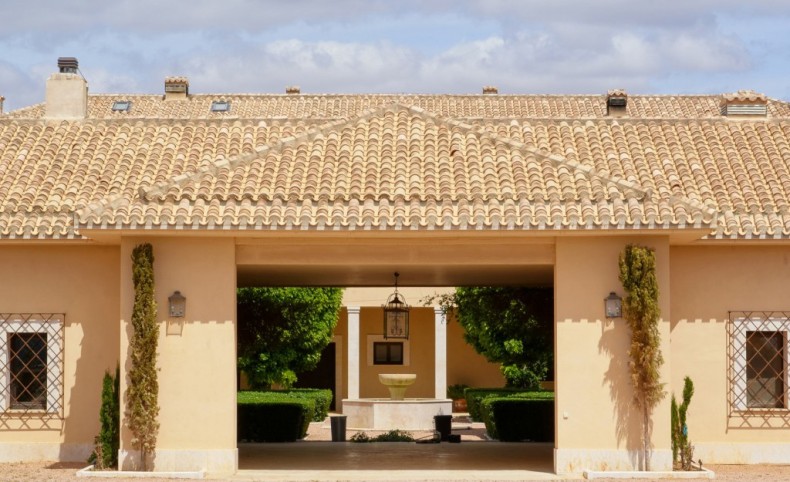 Astonishing House and Hunting Property