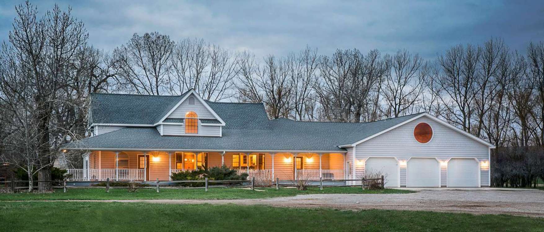listing-5c057b199ae1d-TheRanchonRedBarnRd_FP.jpg