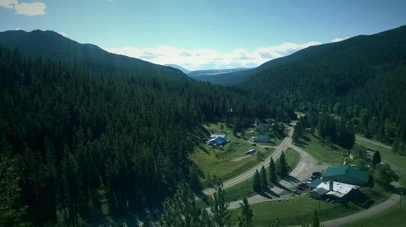 listing-5c351447d1d3c-CougarCanyonLodgeEscapeairelviewZachtook.jpg