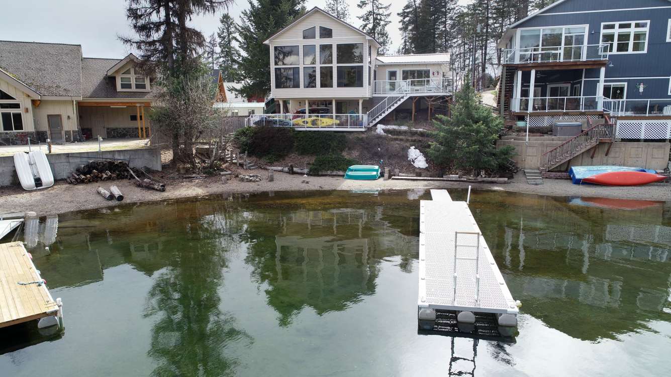 listing-5cb4feb4339c7-Water.jpg