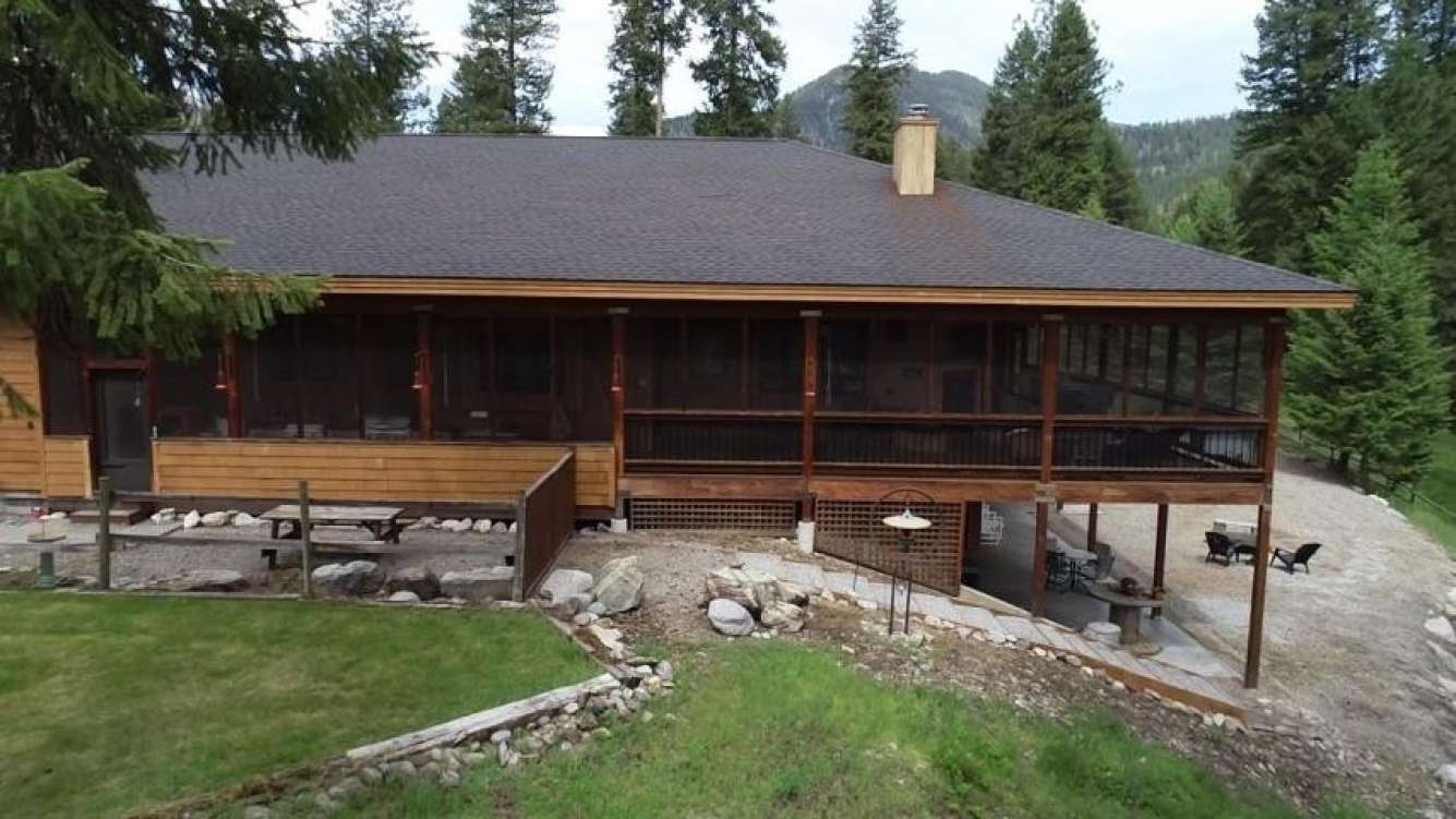 listing-5edad4be72490-Exterior2.jpg