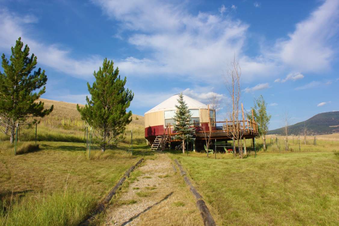 listing-61157ac41314c-HomesteadYurt_01.jpg
