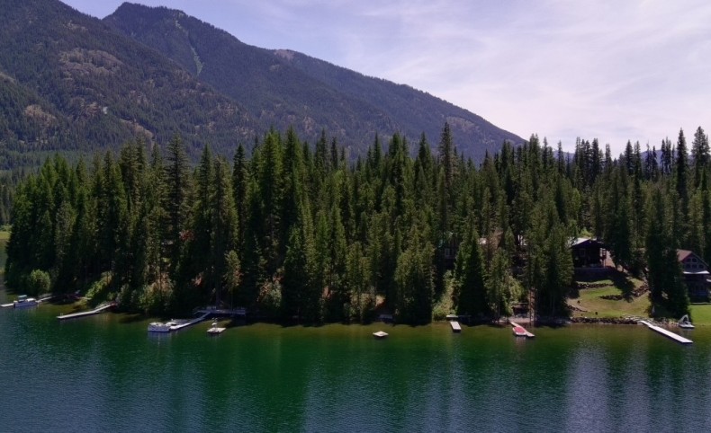 Bull Lake Retreat