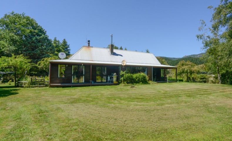 Secluded Rural Paradise Awaits You