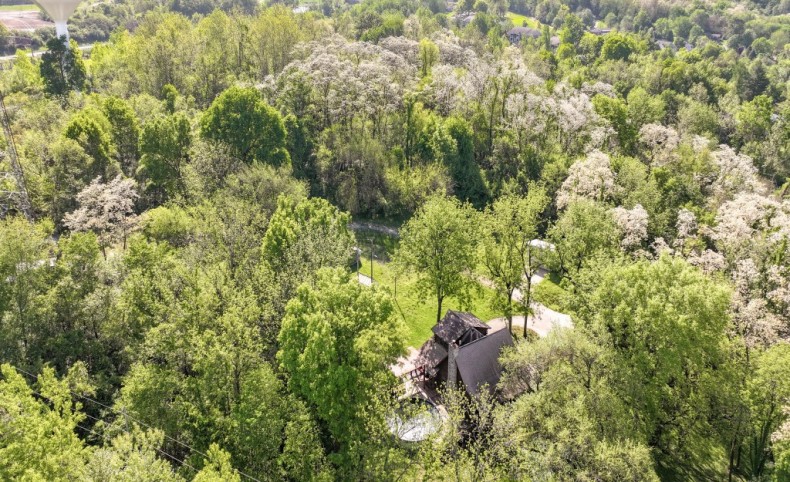 40 Country Lane