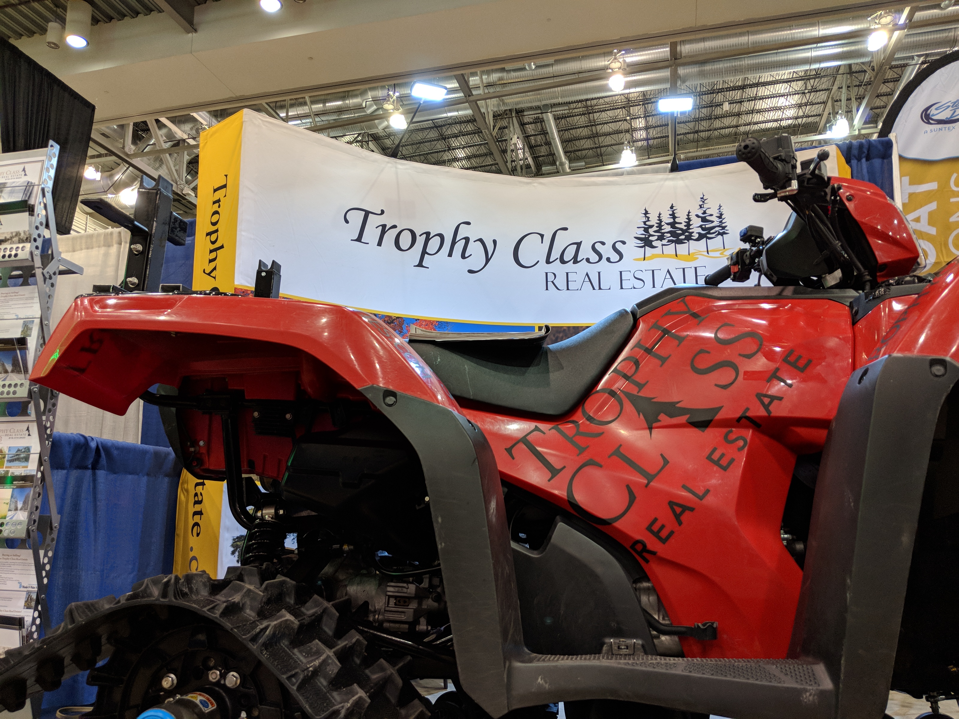 Maker:0x4c,Date:2017-10-5,Ver:4,Lens:Kan03,Act:Lar01,E-Y